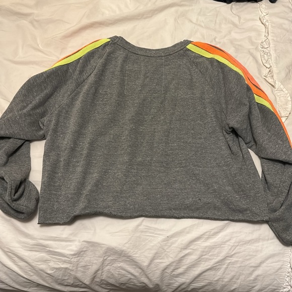 aviator nation cropped lightning bolt hoodie - Picture 3 of 3